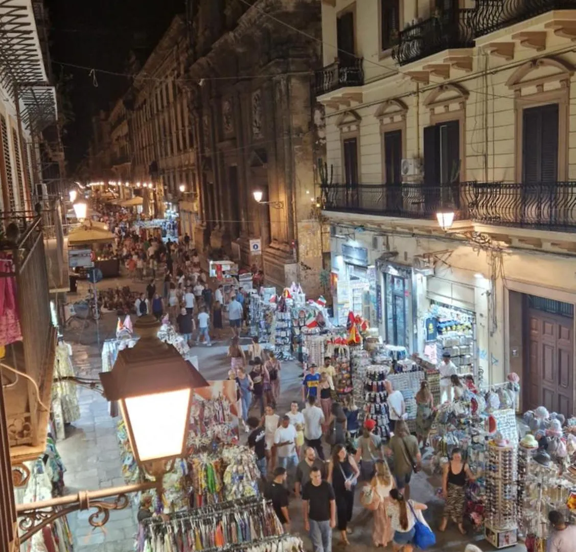 Maqueda Apartments Palermo Italy