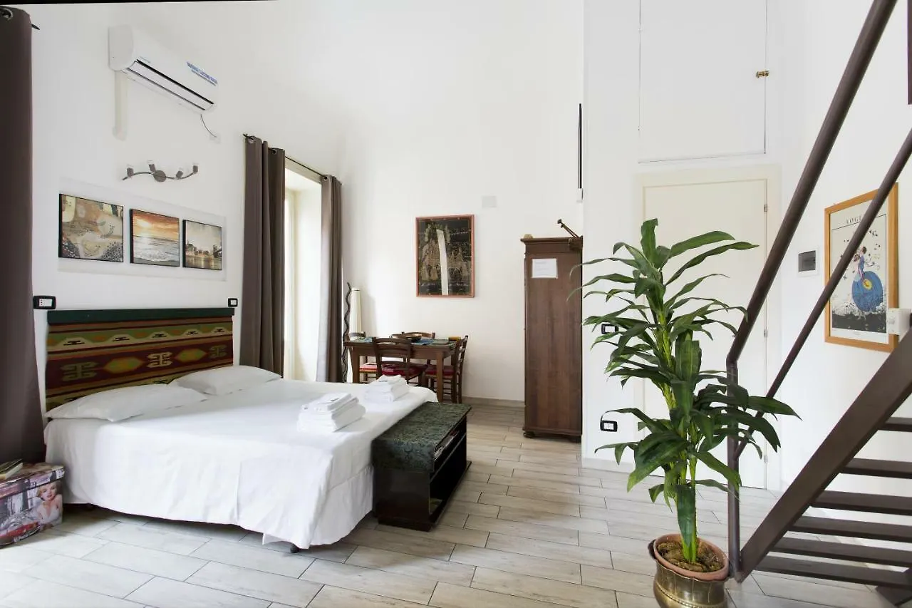 Maqueda Apartments Palermo 0*,  Italy