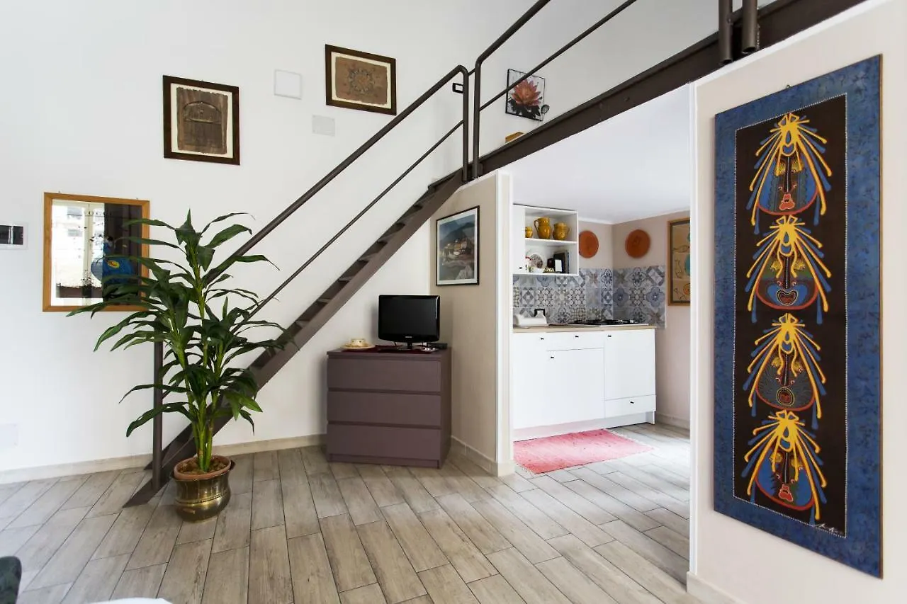 פלרמו Maqueda Apartments 0*,  איטליה